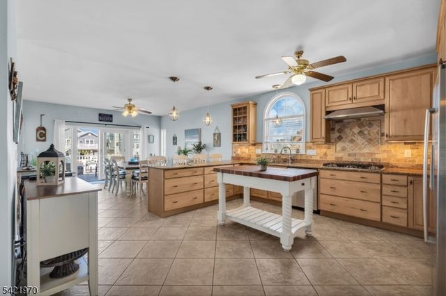 43 Farragut Dr, Brick Twp., NJ 08723