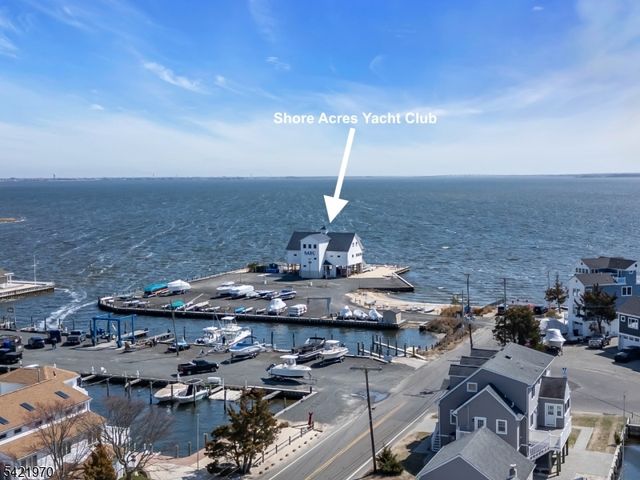 43 Farragut Dr, Brick Twp., NJ 08723