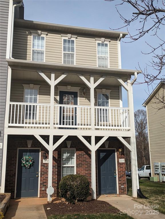 113 Steam Engine Drive 209, Mooresville, NC 28115
