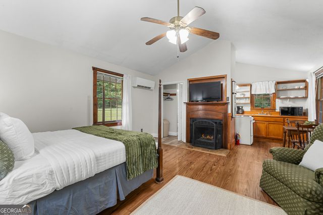 55 Misty Mountain Lane, Blairsville, GA 30512