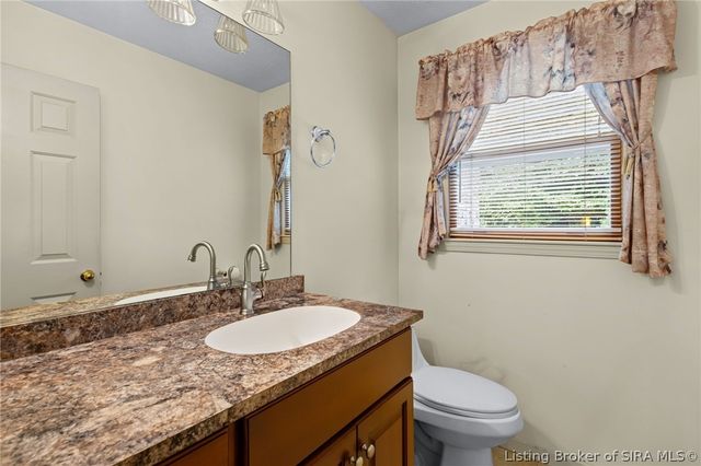 5315 Old Vincennes Road, Floyds Knobs, IN 47119