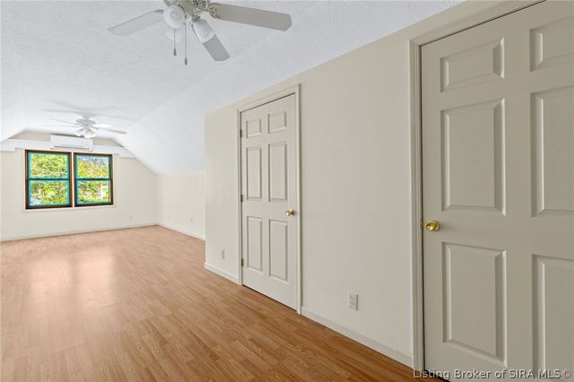 5315 Old Vincennes Road, Floyds Knobs, IN 47119