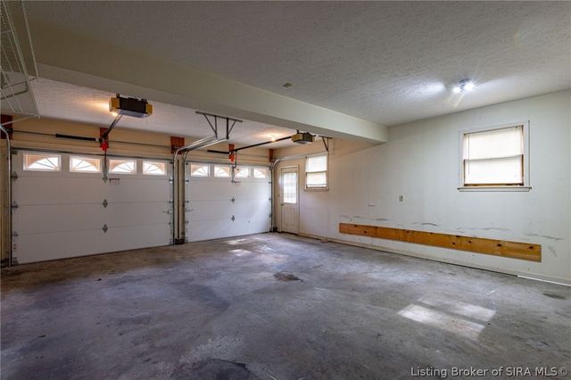 5315 Old Vincennes Road, Floyds Knobs, IN 47119