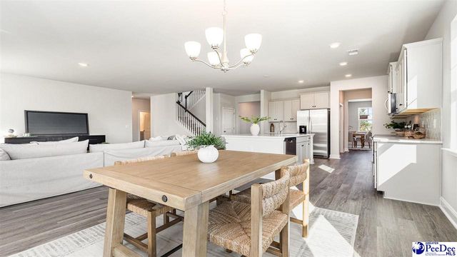 2899 Fish Hawk Ln, Florence, SC 29505