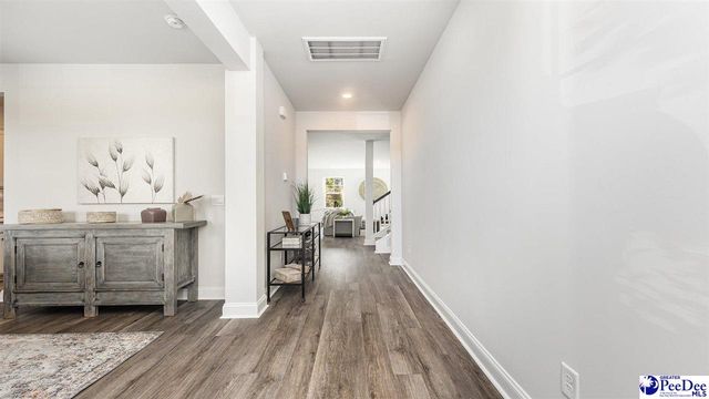 2899 Fish Hawk Ln, Florence, SC 29505