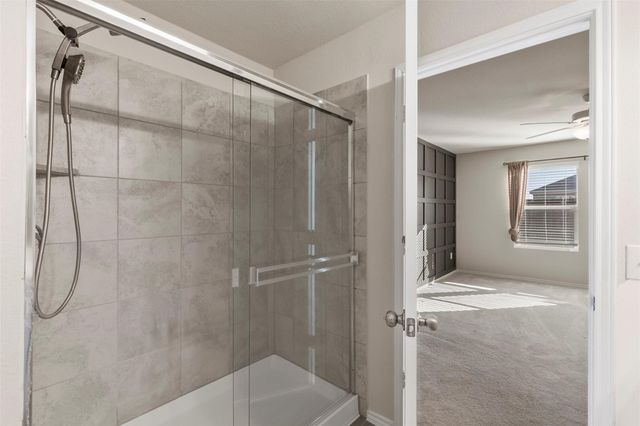 10121 Wyseby Road, Fort Worth, TX 76036