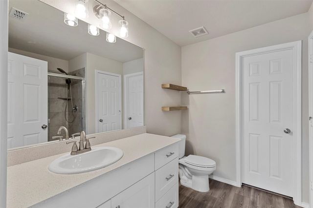 10121 Wyseby Road, Fort Worth, TX 76036