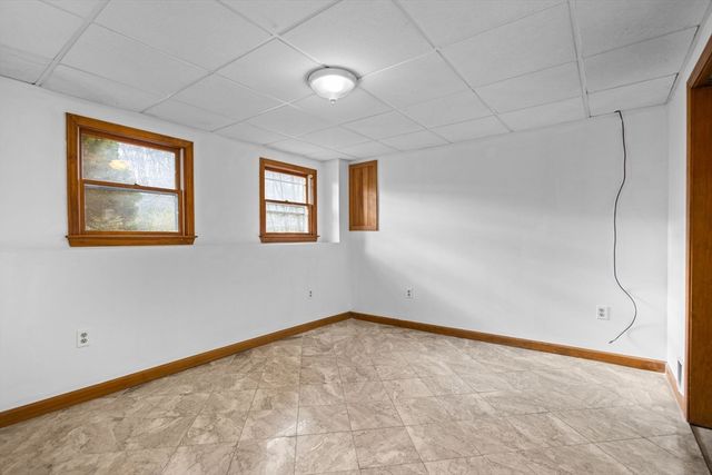 24 Reilly Ave, Blackstone, MA 01504