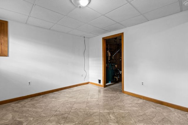 24 Reilly Ave, Blackstone, MA 01504