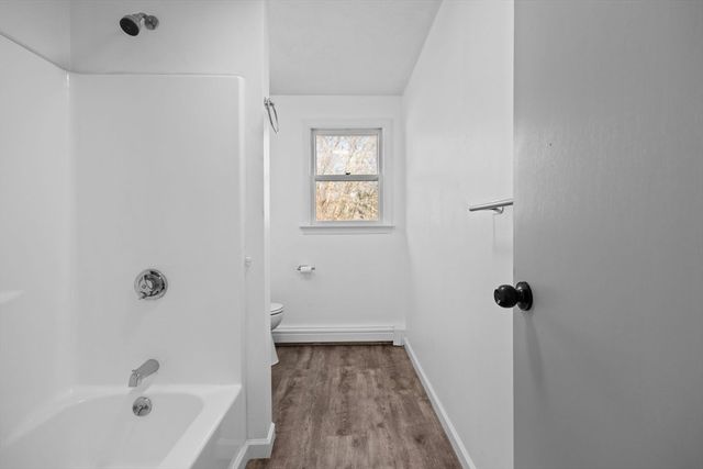 24 Reilly Ave, Blackstone, MA 01504