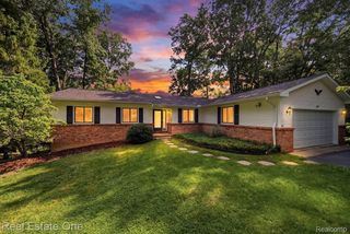 473 Fairwood Road, Pinckney Village, MI 48169