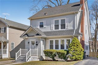 43 Longwood Avenue, Providence, RI 02908