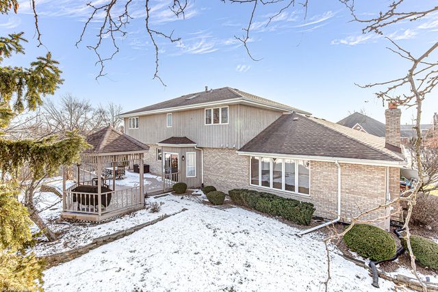 8314 Heather Lane, Tinley Park, IL 60477