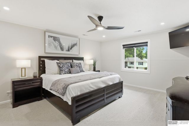 21330 Brentwood Road, Omaha, NE 68022