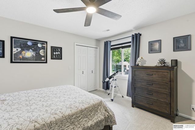 21330 Brentwood Road, Omaha, NE 68022