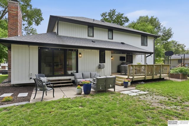 21330 Brentwood Road, Omaha, NE 68022