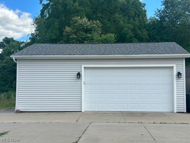 2372 Triplett Boulevard, Akron, OH 44312