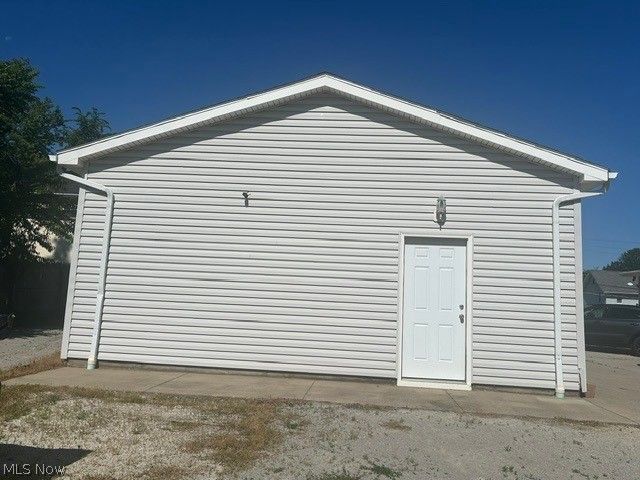 2372 Triplett Boulevard, Akron, OH 44312