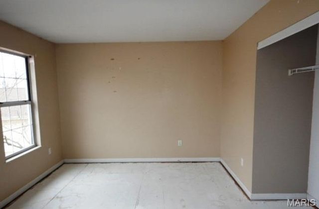 1545 Greenfield Crossing Court, Ballwin, MO 63021