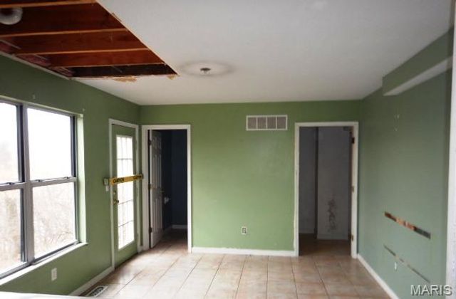 1545 Greenfield Crossing Court, Ballwin, MO 63021