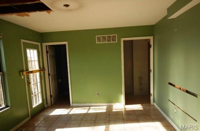 1545 Greenfield Crossing Court, Ballwin, MO 63021