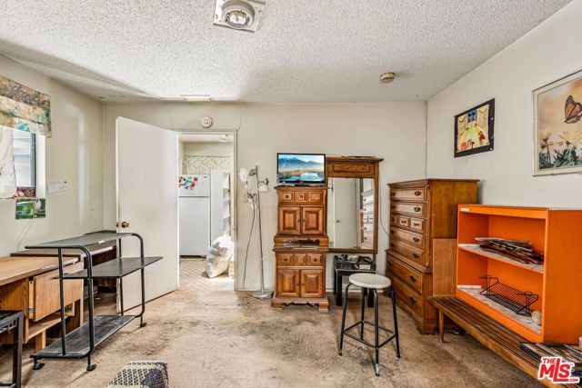 11257 Greenlawn Avenue, Los Angeles, CA 90230