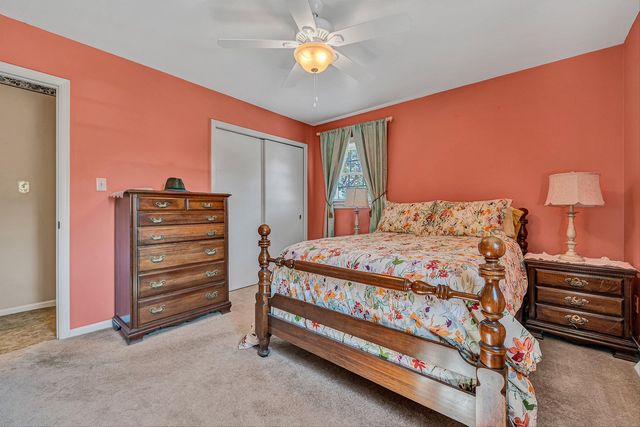 3033 Parham DR, Roanoke, VA 24014