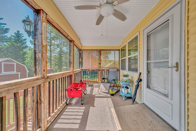3033 Parham DR, Roanoke, VA 24014