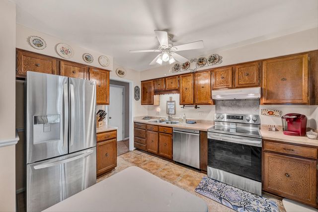 3033 Parham DR, Roanoke, VA 24014