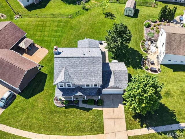 1412 Apple Valley Drive, O'fallon, MO 63366