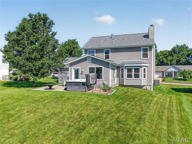 1412 Apple Valley Drive, O'fallon, MO 63366