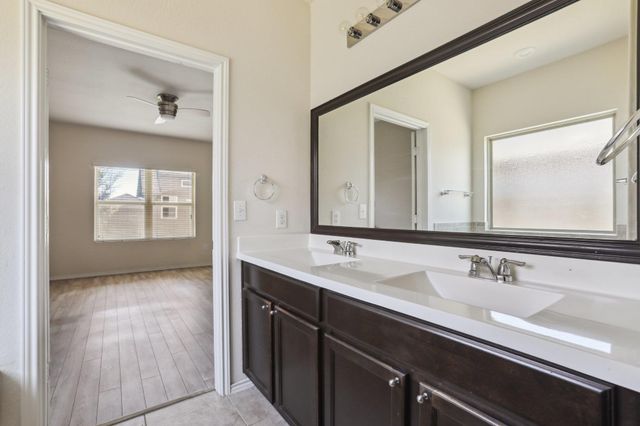 5713 Kennedy ST, Austin, TX 78747