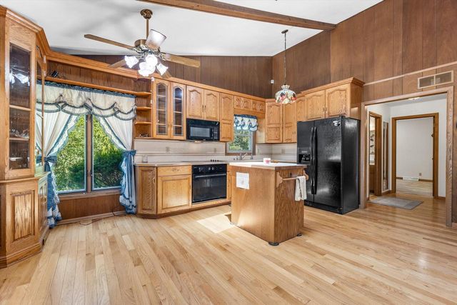4786 Riverview DRIVE, Hubertus, WI 53033