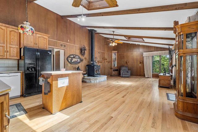 4786 Riverview DRIVE, Hubertus, WI 53033