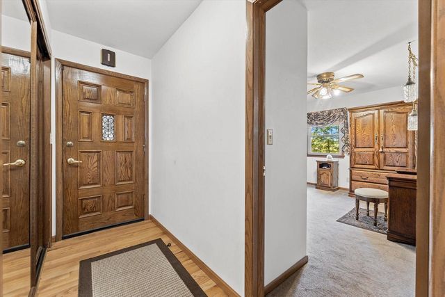 4786 Riverview DRIVE, Hubertus, WI 53033