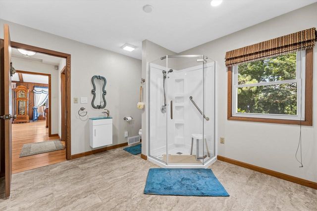 4786 Riverview DRIVE, Hubertus, WI 53033