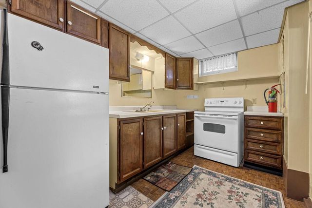 4786 Riverview DRIVE, Hubertus, WI 53033