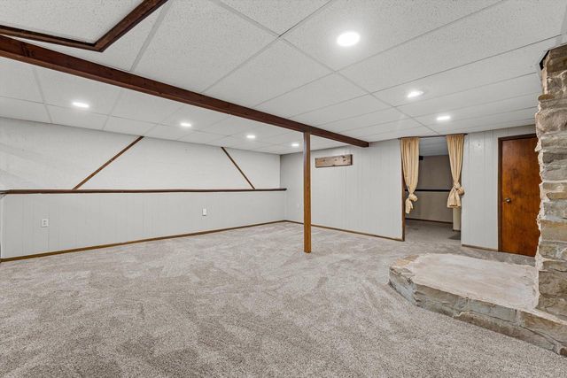 4786 Riverview DRIVE, Hubertus, WI 53033