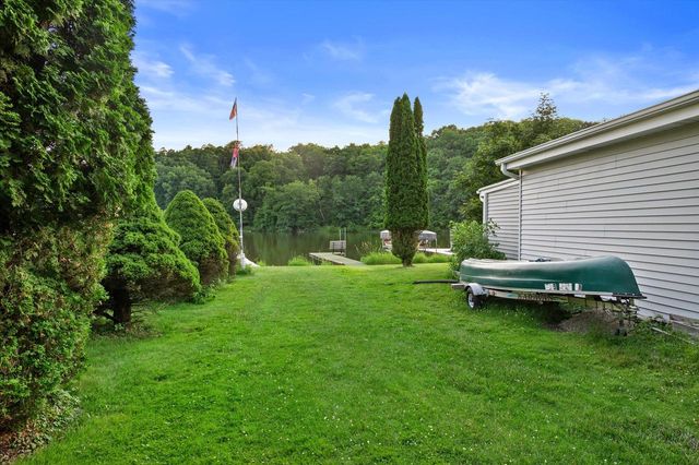 4786 Riverview DRIVE, Hubertus, WI 53033