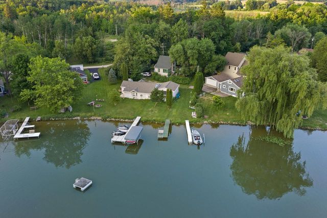 4786 Riverview DRIVE, Hubertus, WI 53033