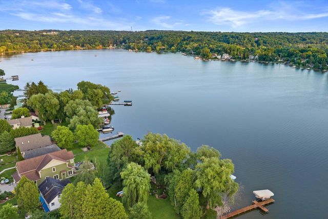 4786 Riverview DRIVE, Hubertus, WI 53033
