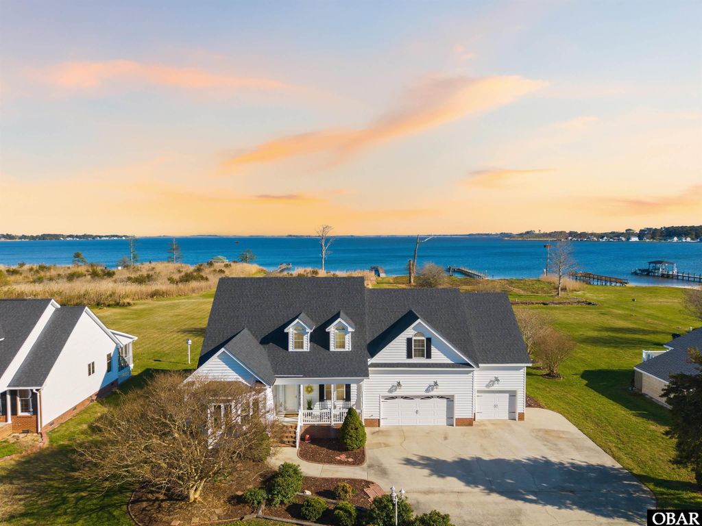 Image 2 of property listing at 123 Nautical Lane Lot 32, Currituck, NC 27929