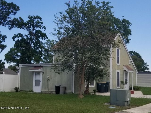 2473 WATTLE TREE Road W, Jacksonville, FL 32246
