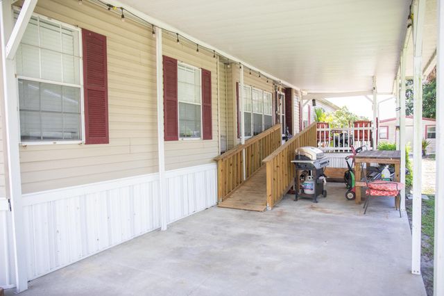 2254 SE 27th Street, Okeechobee, FL 34974