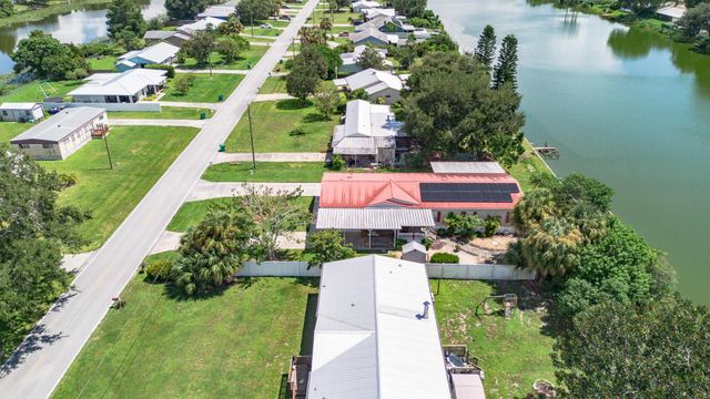 2254 SE 27th Street, Okeechobee, FL 34974