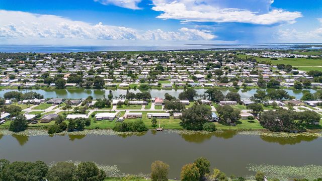 2254 SE 27th Street, Okeechobee, FL 34974