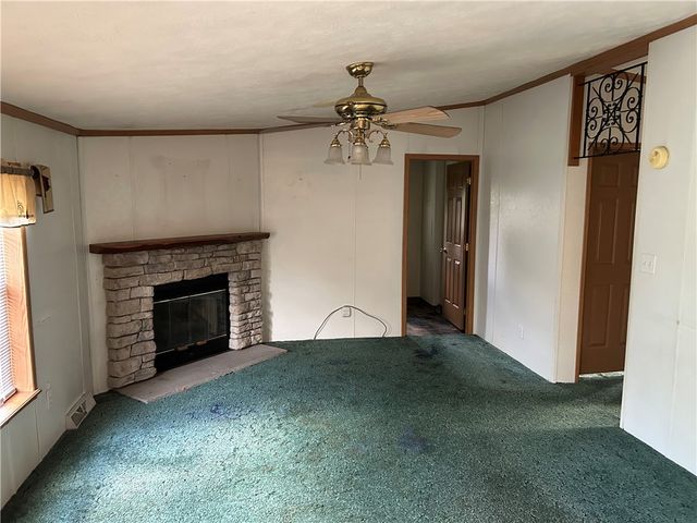 1275 Swede Hill Rd, Hempfield Twp, PA 15601