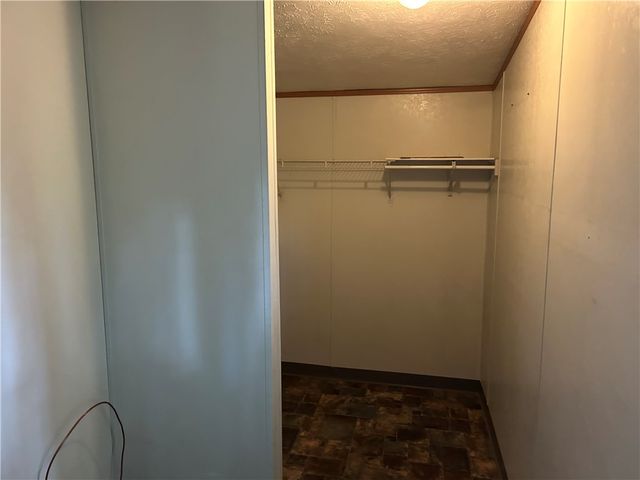 1275 Swede Hill Rd, Hempfield Twp, PA 15601