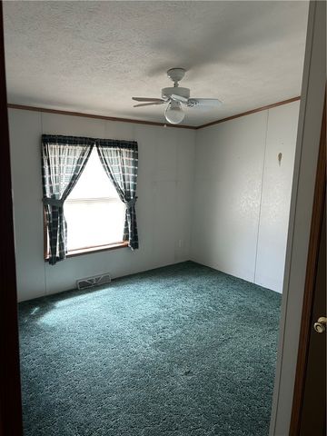 1275 Swede Hill Rd, Hempfield Twp, PA 15601