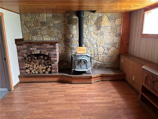 1275 Swede Hill Rd, Hempfield Twp, PA 15601